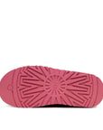 UGG Tazz Love '25 Tropical Pink ciabatte platform donna in pelle scamosciata e montone rosa, vista posteriore
