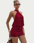 Mini abito da donna con schiena scoperta – scollo halter aderente