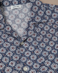 Completo Coordinato Uomo Camicia a Fiori e Pantaloncini - dettaglio