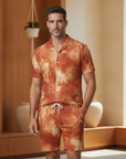 Completo Coordinato Uomo Camicia Acquerello e Pantaloncini - Acquerello Terracotta - indossato