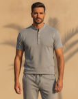 Completo Coordinato Uomo Camicia e Jogger Leggero - Grigio Melange - indossato