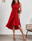 Vestito Midi Elegante da Donna Clara – Abito Senza Maniche con Vita Plissettata
