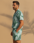Completo Coordinato Uomo Camicia Stampa Palme e Pantaloncini - vista laterale