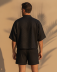 Completo Coordinato Uomo Camicia Kimono-Style e Pantaloncini - vista posteriore