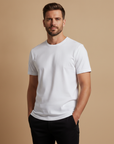 T-shirt Uomo in Cotone Pima Premium – Morbidezza Setosa di Lusso - Bianco - indossato