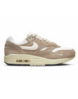 Nike Air Max 1 Hangul Day Beige Uomo Sneakers in Pelle Scamosciata