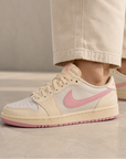 Nike Air Jordan 1 Low Travis Scott Shy Pink Rosa Crema Uomo Donna - 7