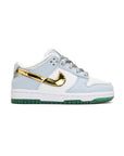 Nike Dunk Low Bambino x Sean Cliver Bianco e Oro Scarpe Esclusive