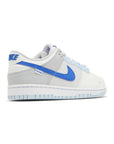 Nike Dunk Low SB GS Bianco e Blu Hyper Royal Uomo