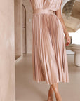 Nicole | Abito midi plissettato con scollo a V da donna per invitate a matrimoni