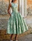 Scarlett | Abito midi a linea ad A senza maniche con stampa floreale da donna