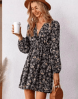 Selina Mini Women's Dress - Stampa floreale romantica con V -C.