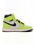 Nike Air Jordan 1 High OG Visionaire Giallo Lime e Nero