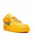 Nike Air Force 1 Low x Off-White Oro Universitario con Swoosh Argento