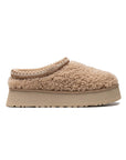 UGG Tazz Maxicurly Sand ciabatte platform uomo e donna in pelle scamosciata e montone beige sand, vista laterale