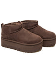 UGG Classic Ultra Mini Platform Brown stivaletti con zeppa uomo e donna marrone, vista frontale
