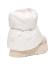 UGG Mini Dipper Puffer Neutral stivaletti uomo e donna in pelle scamosciata e montone beige, dettaglio suola