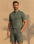 Completo Coordinato Uomo Camicia e Pantaloncini Cargo - Verde Militare - indossato