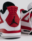 Nike Air Jordan 4 Retro Red Cement sneakers alte in bianco rosso - indossate