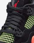 Nike Air Jordan 4 Retro Black Infrared Barely Volt sneakers alte in nero verde - dettaglio suola