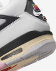 Nike Air Jordan 4 Retro Comic sneakers alte in multicolore - dettaglio tomaia