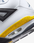 Nike Air Jordan 4 Retro Rare Air Tour Yellow sneakers alte in giallo nero - indossate