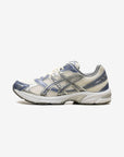 Asics Gel-1130 Cream Blueberry sneakers basse uomo e donna in mesh e pelle sintetica crema blu, vista laterale