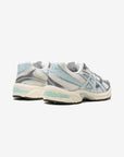 Asics Gel-1130 Kith Cream Starlight Blue sneakers basse uomo e donna in mesh e pelle sintetica crema blu, dettaglio suola