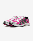 Asics Gel-1130 Neon Pack Pink sneakers basse uomo e donna in mesh e pelle sintetica rosa, vista frontale