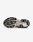 Asics Gel-Kayano 14 White Midnight sneakers basse donna in mesh e pelle sintetica bianco blu notte, vista posteriore