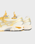 Asics GT-2160 Kith Cream Solar Power (2025) sneakers basse uomo e donna in mesh e pelle sintetica crema, indossate