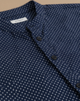 Completo Coordinato Uomo Camicia Micro-Pois e Pantaloncini - dettaglio