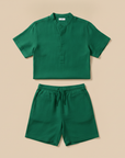 Completo Coordinato Uomo Camicia Lino Tinta Vivace e Pantaloncini - Verde Smeraldo