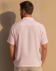 Camicia Uomo Camp Collar Tinta Pastello – Elegante e Rilassata - vista posteriore