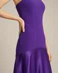 Abito maxi viola indossato, vista completa