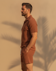 Completo Coordinato Uomo Polo Waffle e Pantaloncini a Coste - vista laterale