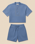 Completo Coordinato Uomo Camicia Chambray Ricamata e Pantaloncini - Blu Medio