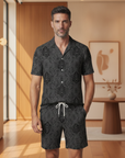 Completo Coordinato Uomo Camicia Batik e Pantaloncini - Batik Nero - indossato