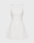 Mini abito da donna senza maniche con schiena scoperta – taglio aderente elegante