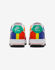 Nike Air Force 1 Low Rubik's Cube sneakers basse uomo e donna pelle multicolore, indossate