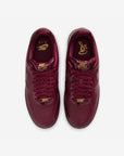 Nike Air Force 1 Low Central Cee Dark Beetroot (UK Exclusive) sneakers basse uomo e donna pelle multicolore, vista posteriore