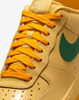 Nike Air Force 1 Low Patent Leather Topaz Gold Pine Green sneakers basse uomo e donna pelle verde oro, dettaglio suola