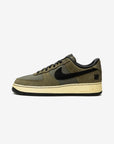 Nike Air Force 1 Low Undefeated Ballistic Dunk vs. AF1 sneakers basse uomo e donna pelle nero verde, vista laterale
