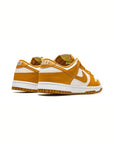Nike Dunk Low Next Nature Phantom Gold Suede sneakers basse donna in pelle bianco oro, dettaglio suola