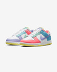 Nike Dunk Low Easter Candy sneakers basse uomo e donna in pelle multicolore, vista frontale