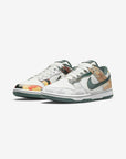 Nike Dunk Low Sail Multi-Camo sneakers basse uomo e donna in pelle bianco, vista frontale
