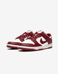 Nike Dunk Low Team Red sneakers basse uomo e donna in pelle rosso, vista frontale