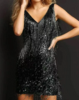 Abito corto donna con frange – Senza maniche, scollo a V, dettagli con nappine