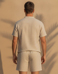 Completo Coordinato Uomo in Ramié Naturale e Pantaloncini - vista posteriore