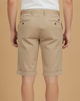 Bermuda Chino Uomo con Risvolto – Dettaglio Curato ed Elegante - vista posteriore